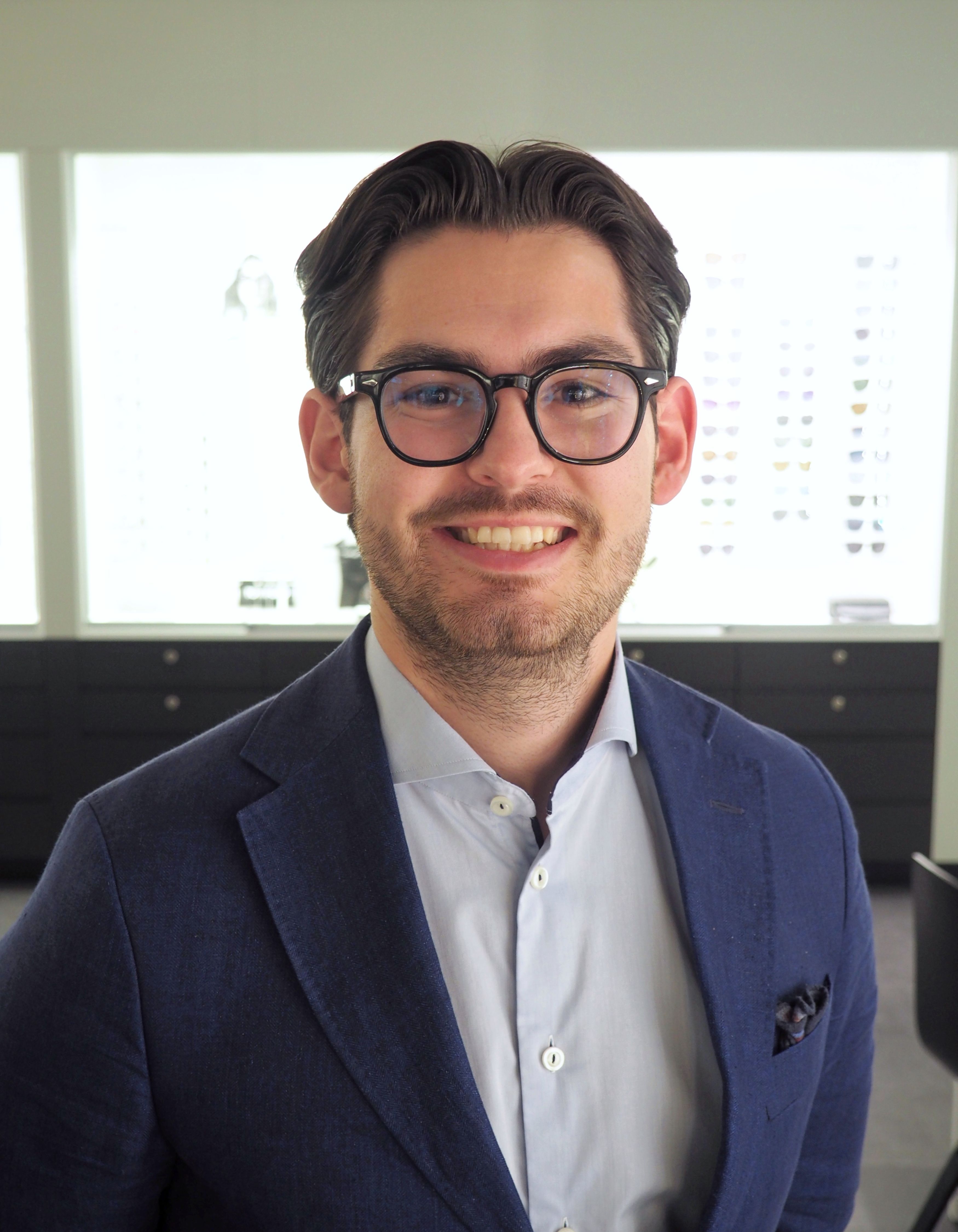 Philip Krogh, Moscot spesialist